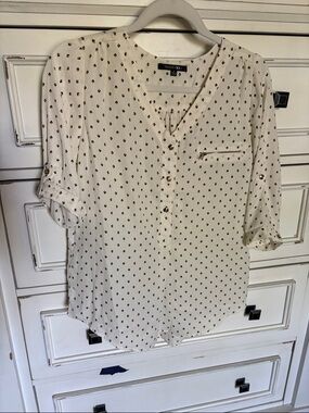 Paper Moon Cream Pullover Blouse with Gold Dot Print